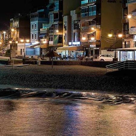 Piso En Primera Linea Con Vistas Directas Al Mar Melenara Dış mekan fotoğraf
