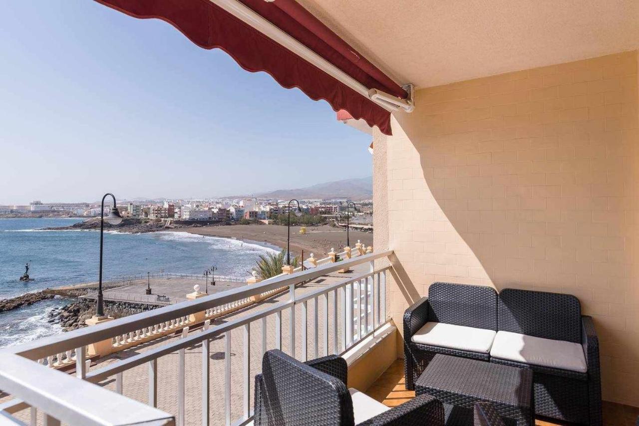 Piso En Primera Linea Con Vistas Directas Al Mar Melenara Dış mekan fotoğraf