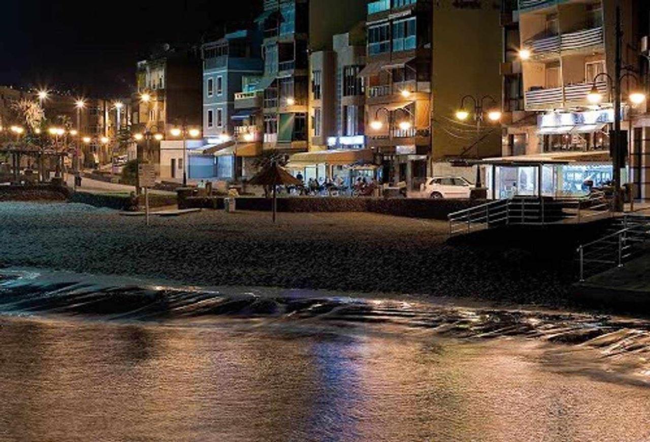 Piso En Primera Linea Con Vistas Directas Al Mar Melenara Dış mekan fotoğraf