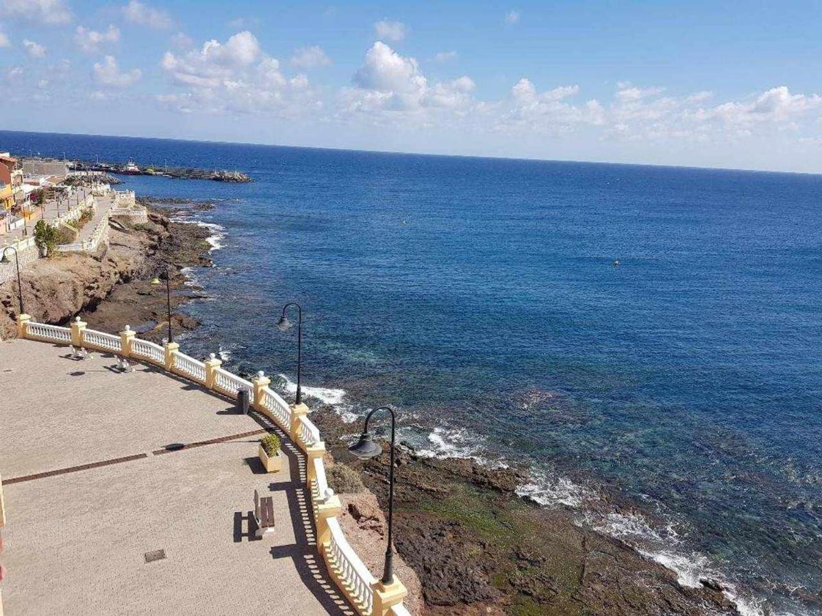 Piso En Primera Linea Con Vistas Directas Al Mar Melenara Dış mekan fotoğraf