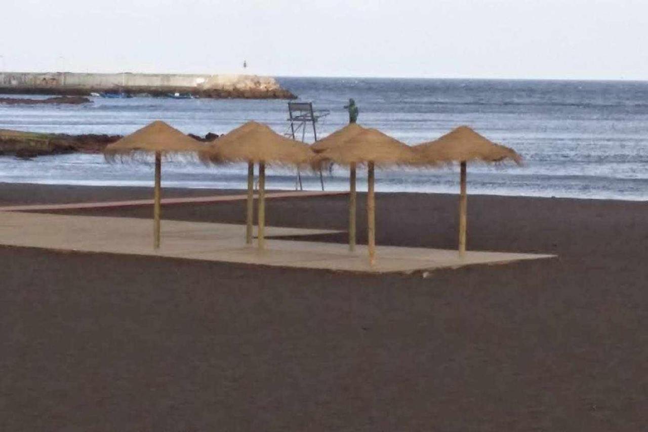 Piso En Primera Linea Con Vistas Directas Al Mar Melenara Dış mekan fotoğraf